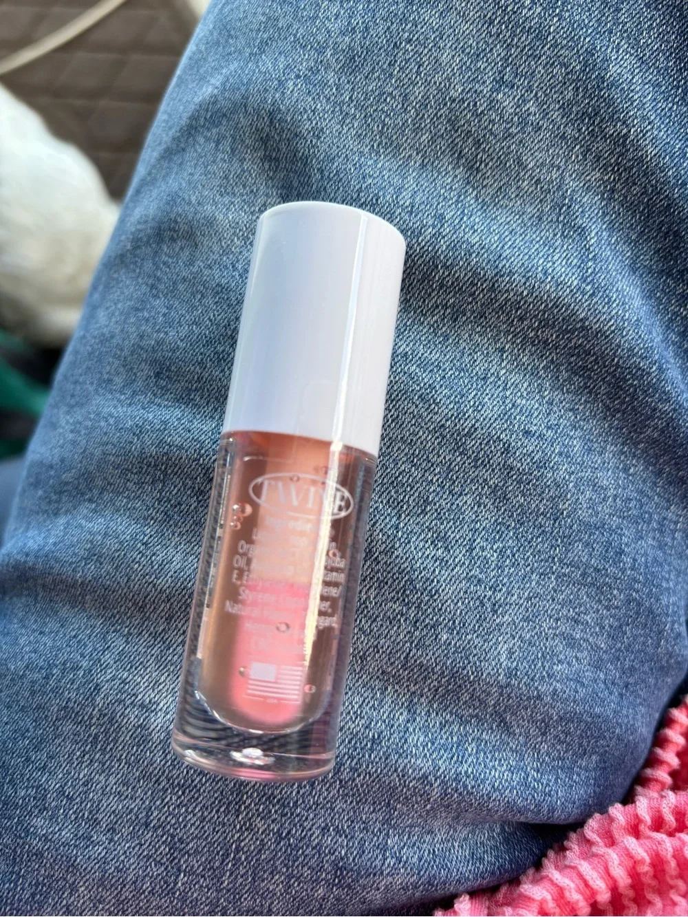 TMLL Hydrating Pink Lip Oil – Peach Vibes.